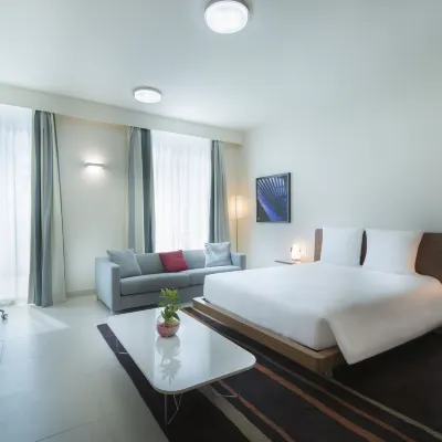 Aparthotel Adagio Abu Dhabi Al Bustan Отели рядом с достопримечательностью «Парк Шейха Халифа»