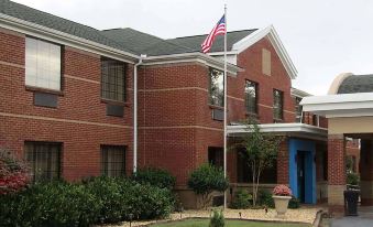 Days Inn by Wyndham Cedartown