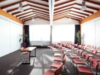 Novotel Perpignan Rivesaltes Hotel a Rivesaltes