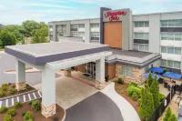 Hampton Inn Manchester Downtown Hotels near Currier Museum of Art