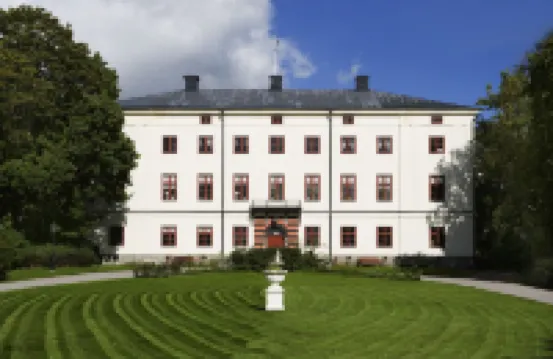 Husby Säteri Hotels in 