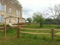 Chambres d'Hôtes le Tilleul Hotels in Fontenay-le-Comte