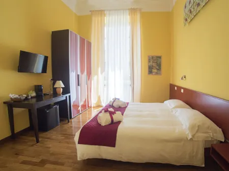 Residenza Viani Guest House Отели рядом с достопримечательностью «Le Scalinate - La Spezia»