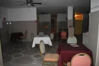 Villa Rosa Hotel & Restaurant - sarapan