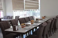 Tehran Boutique Hotel - Завтрак
