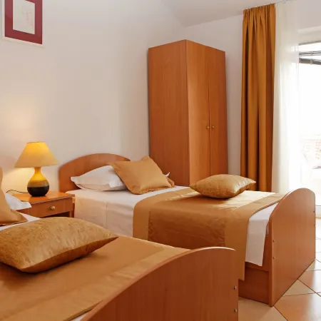 Ratac Apartments Bol