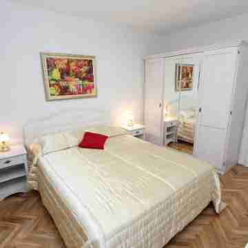 Guest House Aurora Rooms