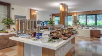 Poiano Garda Resort Hotel - breakfast