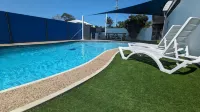 Moffat Beach Motel Caloundra - Beach