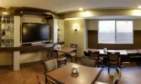 Hotel Strata - Bữa sáng