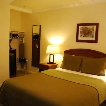 Bella Capri Inn and Suites