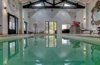 Chateau du Palanquey & Spa Hotels in Sainte-Colombe