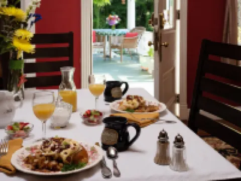 White Oak Manor Bed and Breakfast Hotels in Jefferson