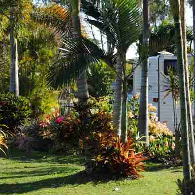 Riverside Tourist Park Hotel Exterior