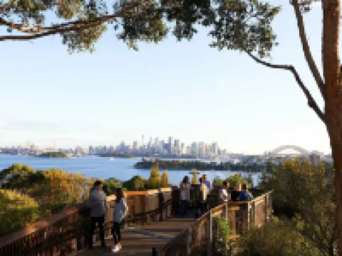 ロアー アンド スノア アット タロンガ ズー シドニー モスマンのホテル