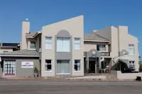 Long Beach Lodge Hotels near Long Beach Leisure Park