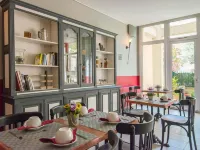 Hotel du Forum Hotels in Carpentras