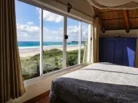 Pura Vida Tofo Beach Houses Hotels in Inhambane