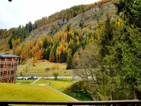 Monterosa Apartment Hotel dekat Cervinia lift office