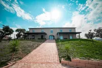 Il Colle Dei Lecci Hotels in Falconara Marittima