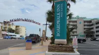Boardwalk Inn and Suites - Parking