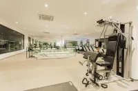 Unique Homes by Embassy Gardens - Gym