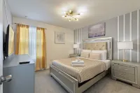 Rear Views, Spa, Games Room, Pet Friendly, Resort Amenities 8 Bedroom Villa