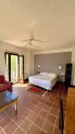 Cerro de Hijar Hotels in Alozaina