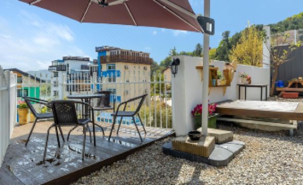 Nami Island Pig Dream Spa Pension