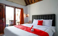 RedDoorz @ Kampoeng Etnik Kebumen 2 فنادق في Sruweng