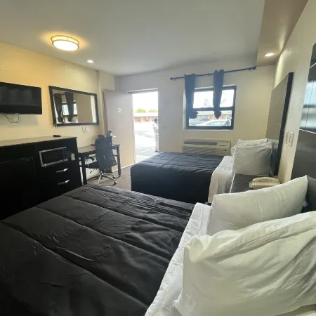 Circle Motor Lodge