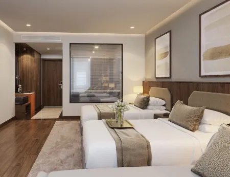 Quynh Trang Hung Yen Hotel (former Melia Grand Hotel)