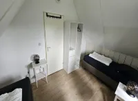 Modern Beach Retreat Sauna Hotels in Breskens