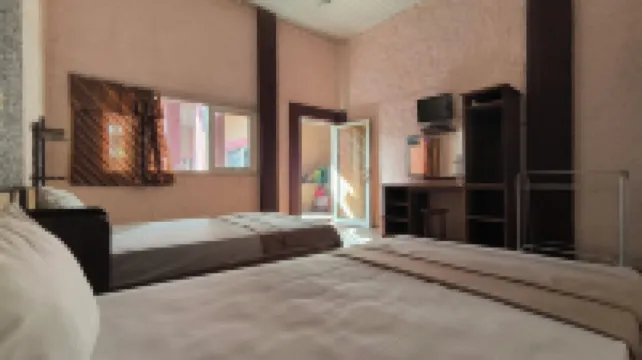 New Lishafa Guesthouse