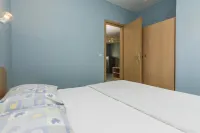 Apartment in Nin Near the Beach & Pool