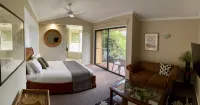 Top of the Hill Hotels in Bald Knob