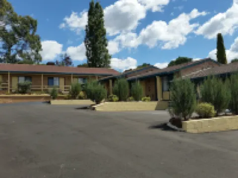 Hideaway Motor Inn Hotels in Armidale