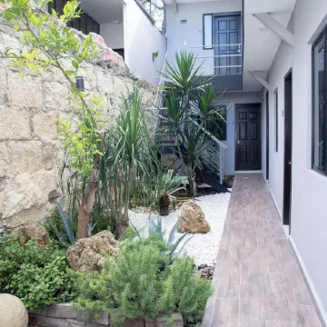 Adhoc Boutique Barrio Antiguo