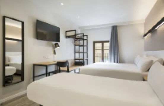 Acta BCN 40 Hotels in Barcelona