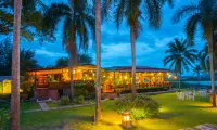 Kaengkrachan Boathouse Paradise Resort Các khách sạn gần Kaeng Krachan National Park