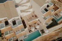 Somnus Suites - Pools