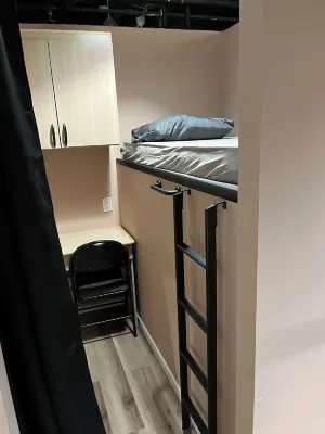 Pod-Inn Hotel Các khách sạn ở Dufferin Grove