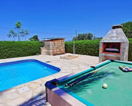 Villa Maria Latchi in Latchi Hotels in Neokhorio