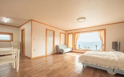 Namhae Tovhouse Pension Hotels near Imjinseong Fortress
