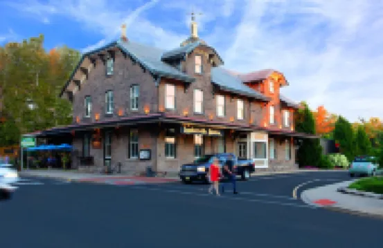 Lambertville Station Inn