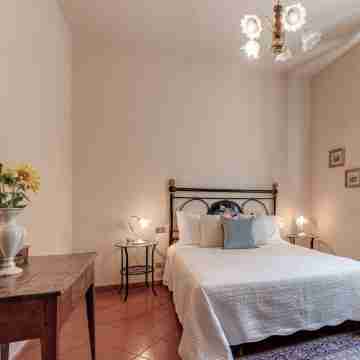 Independent villa with swimming pool and garden immersed in the Tuscan hills Rooms