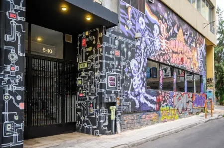 Psiri Vibes Отели рядом с достопримечательностью «Парфенон»