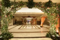 SK Klyde Grand Hotel