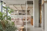 Locke ที่ East Side Gallery