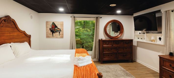 Clemson 3Br Family-Friendly Near Stadium with 75” TV and Indoor Putt Green Các khách sạn ở Clemson